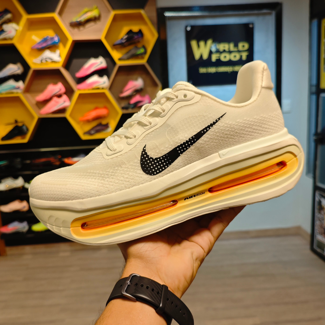 Tenis Nike Vomero Premium 'Sail Total Orange' - PRONTA ENTREGA