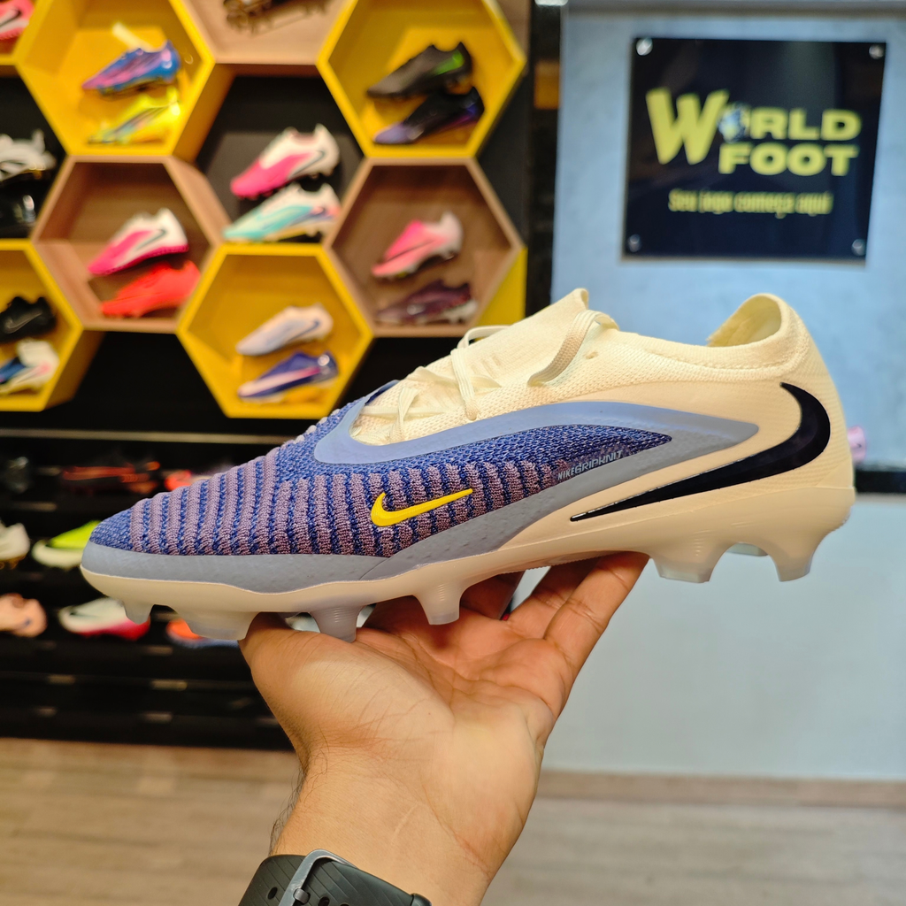 CHUTEIRA DE CAMPO NIKE PHANTOM 6 FEAR NOTHING FG ELITE - PRONTA ENTREGA