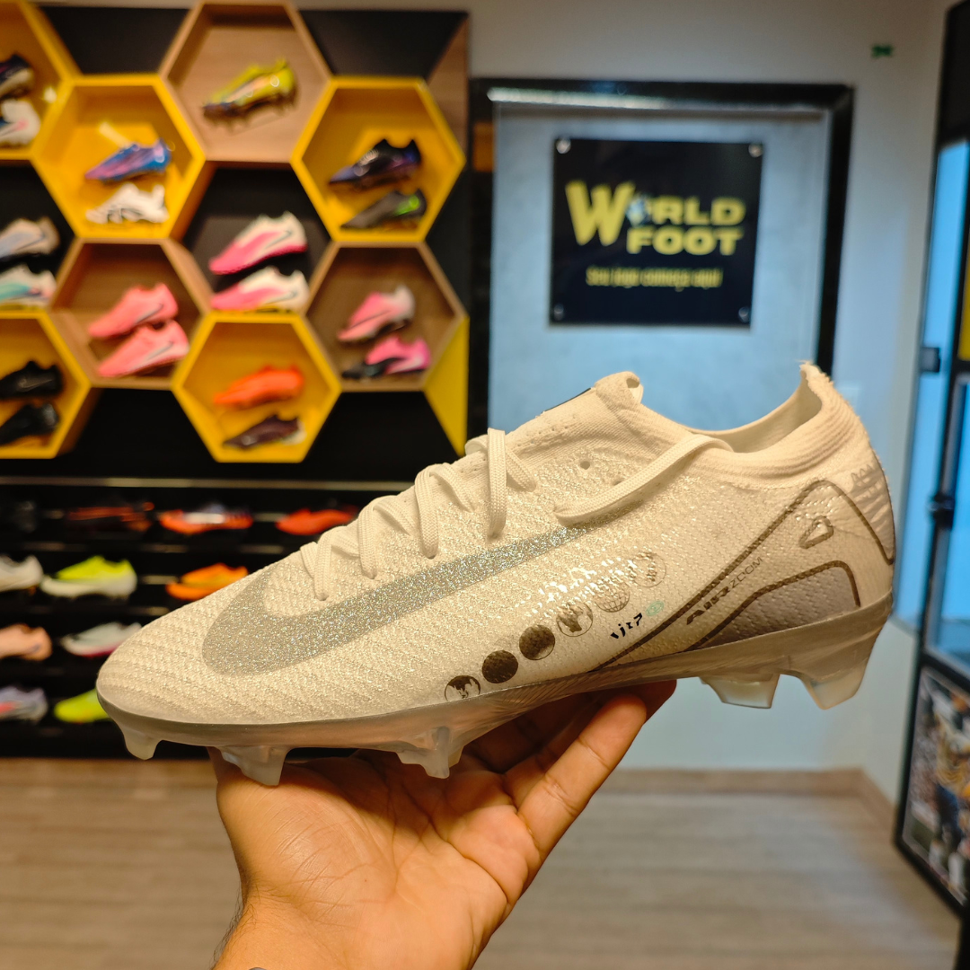 Chuteira de Campo Nike Mercurial Vapor 16 The Best Vini Jr FG - PRONTA ENTREGA
