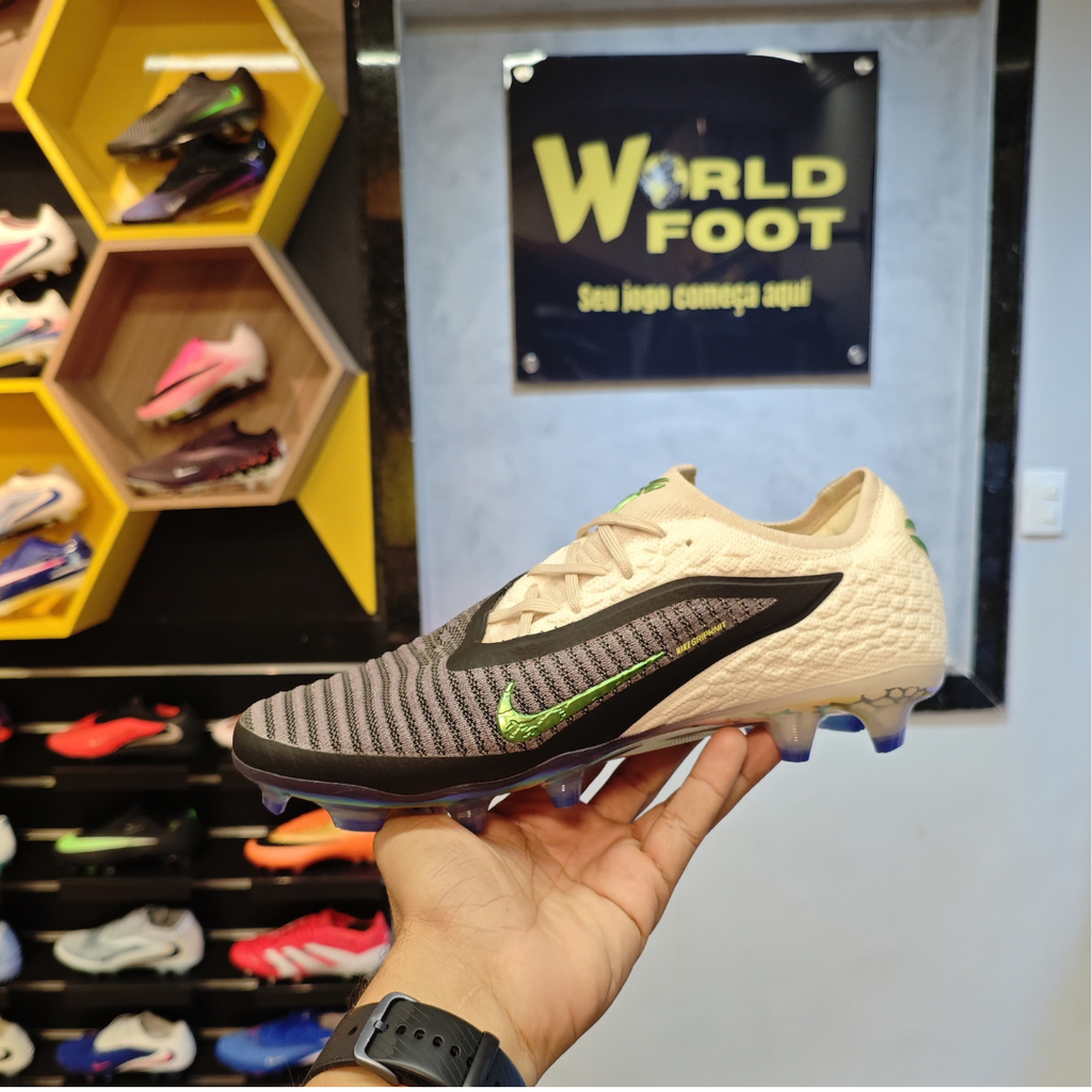 Chuteira de Campo Nike Phantom 6 Elite FG Black Mamba - PRONTA ENTREGA