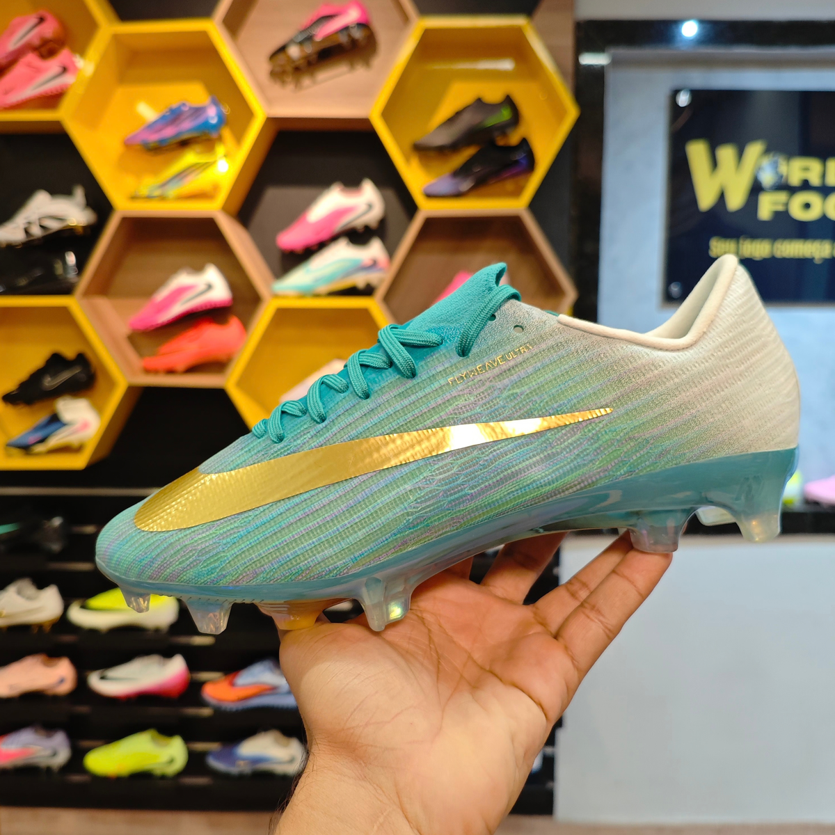 Chuteira de Campo NIKE  Mercurial Superfly 11 Elite FG Verde - Dourado - PRONTA ENTREGA