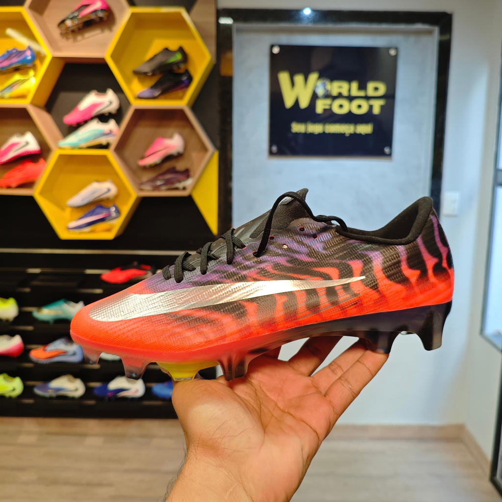 Chuteira de Campo Nike Mercurial Superfly 11 Scorpions FG Elite - PRONTA ENTREGA