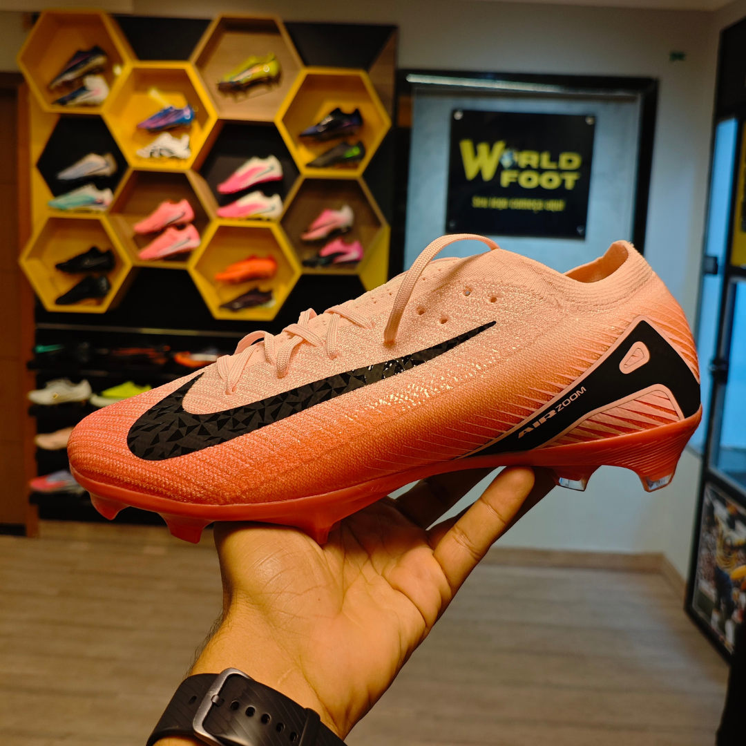 Chuteira de Campo Nike  Mercurial Vapor 16 Elite FG - Rosa/Preto - PRONTA ENTREGA