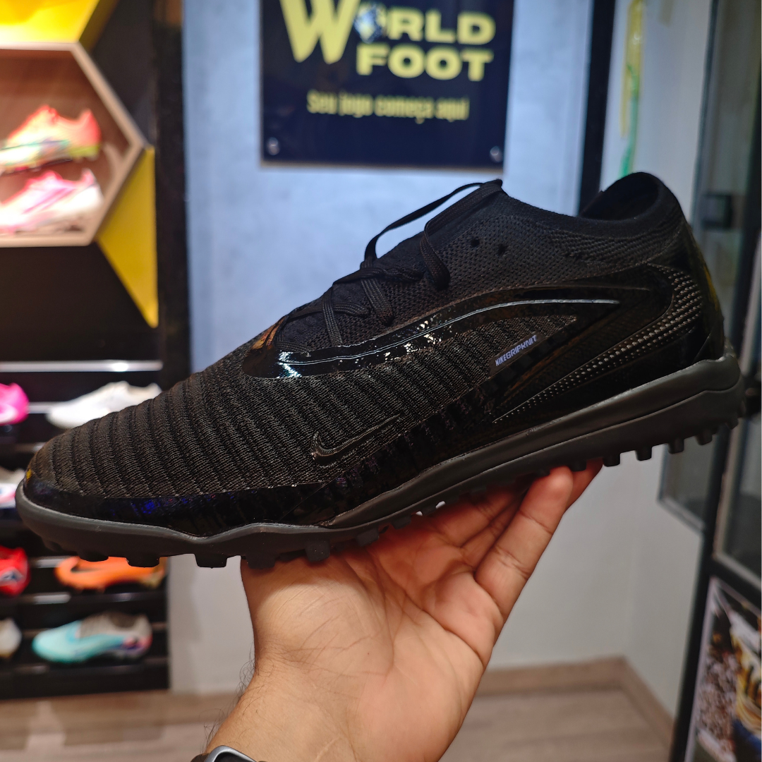 Chuteira Society Nike Phantom 6 Black TF Elite - PRONTA ENTREGA