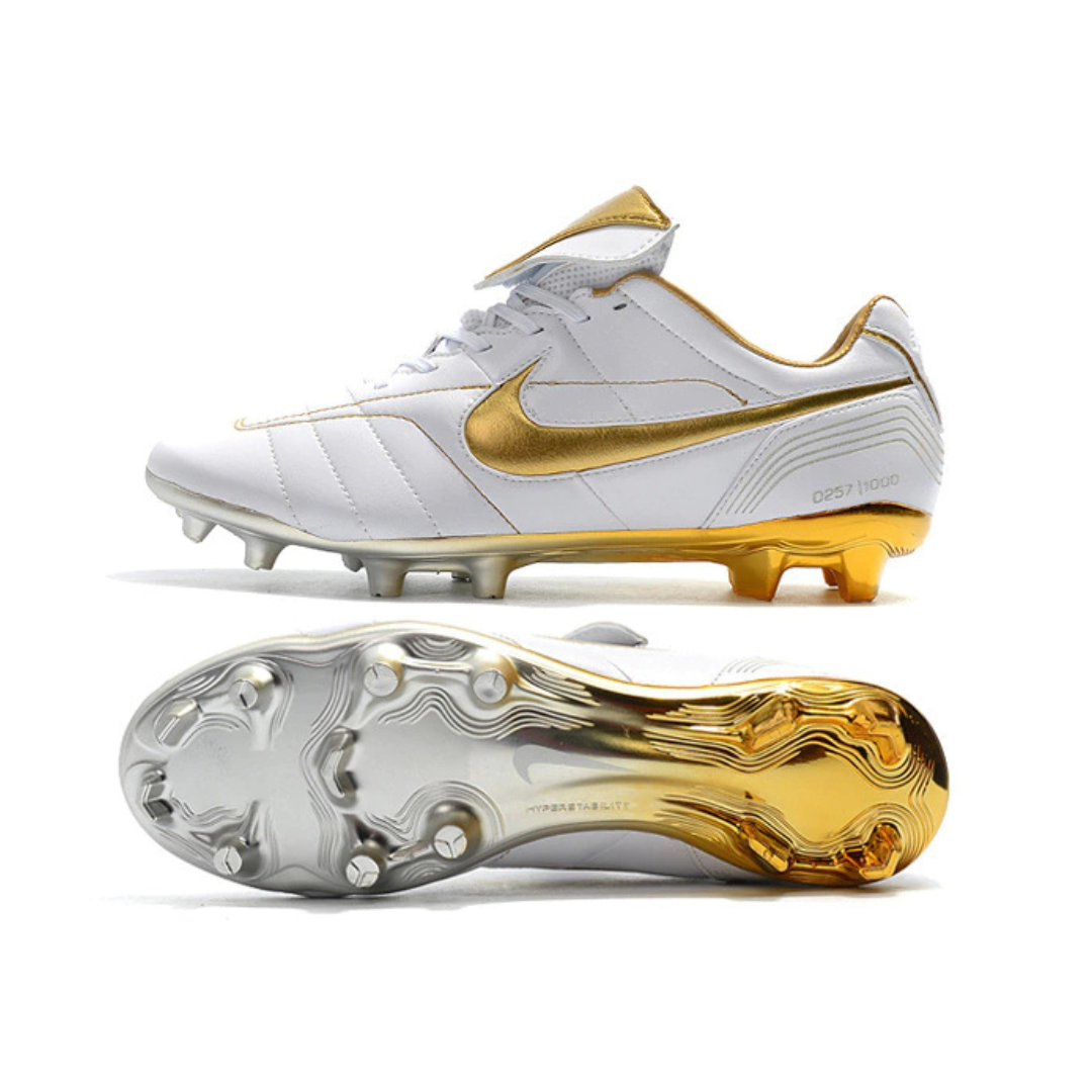 Chuteira de Campo Nike R10 Elite Fg Branco/Dourado