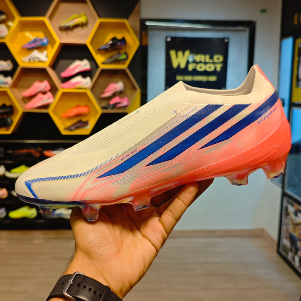 Chuteira de Campo Adidas F50 LL Hyperfast FG Elite ( Branco, Azul e Rosa ) - PRONTA ENTREGA
