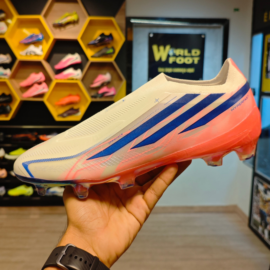 Chuteira de Campo Adidas F50 LL Hyperfast FG Elite ( Branco, Azul e Rosa ) - PRONTA ENTREGA