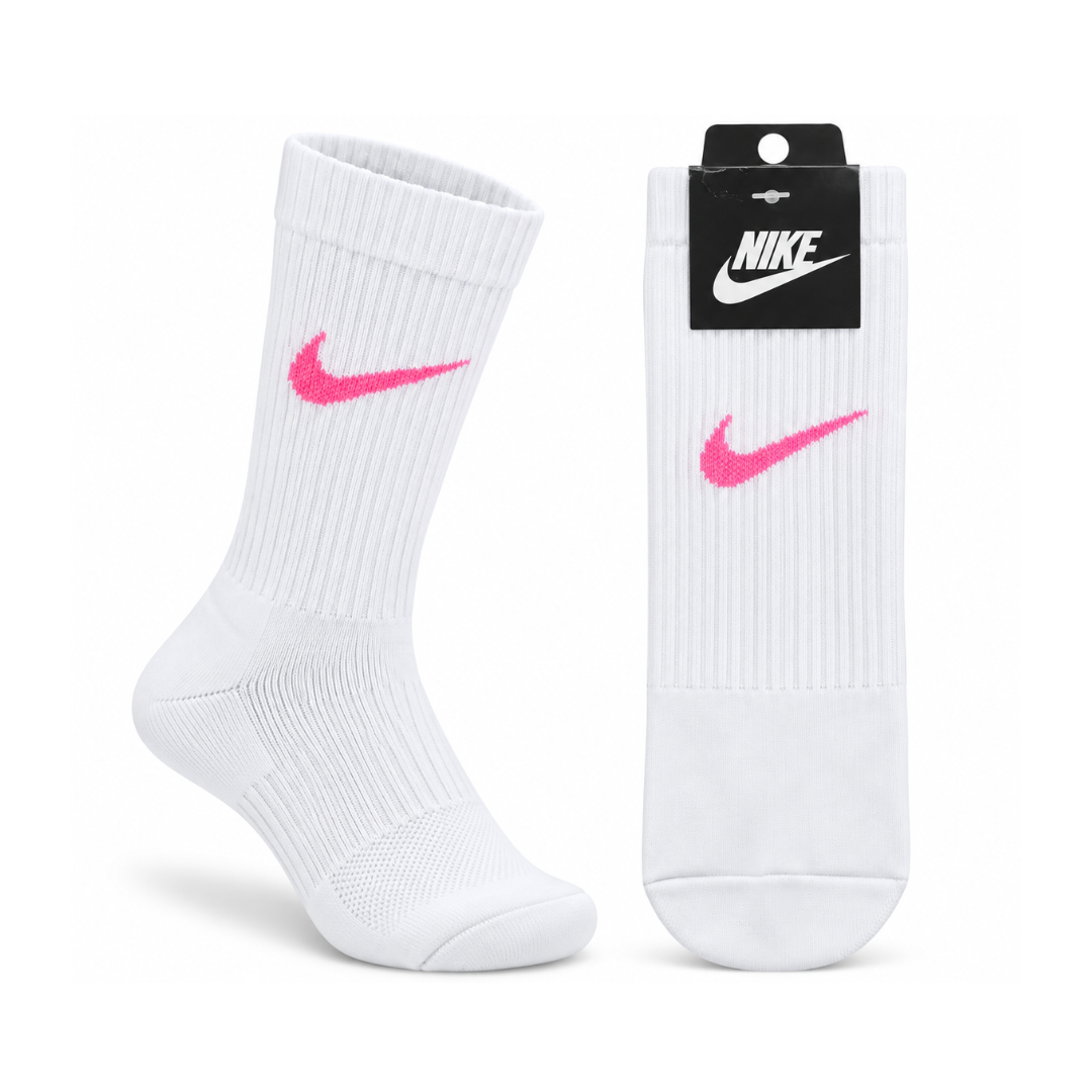 Meia Esportiva Performance – Conforto e Desempenho