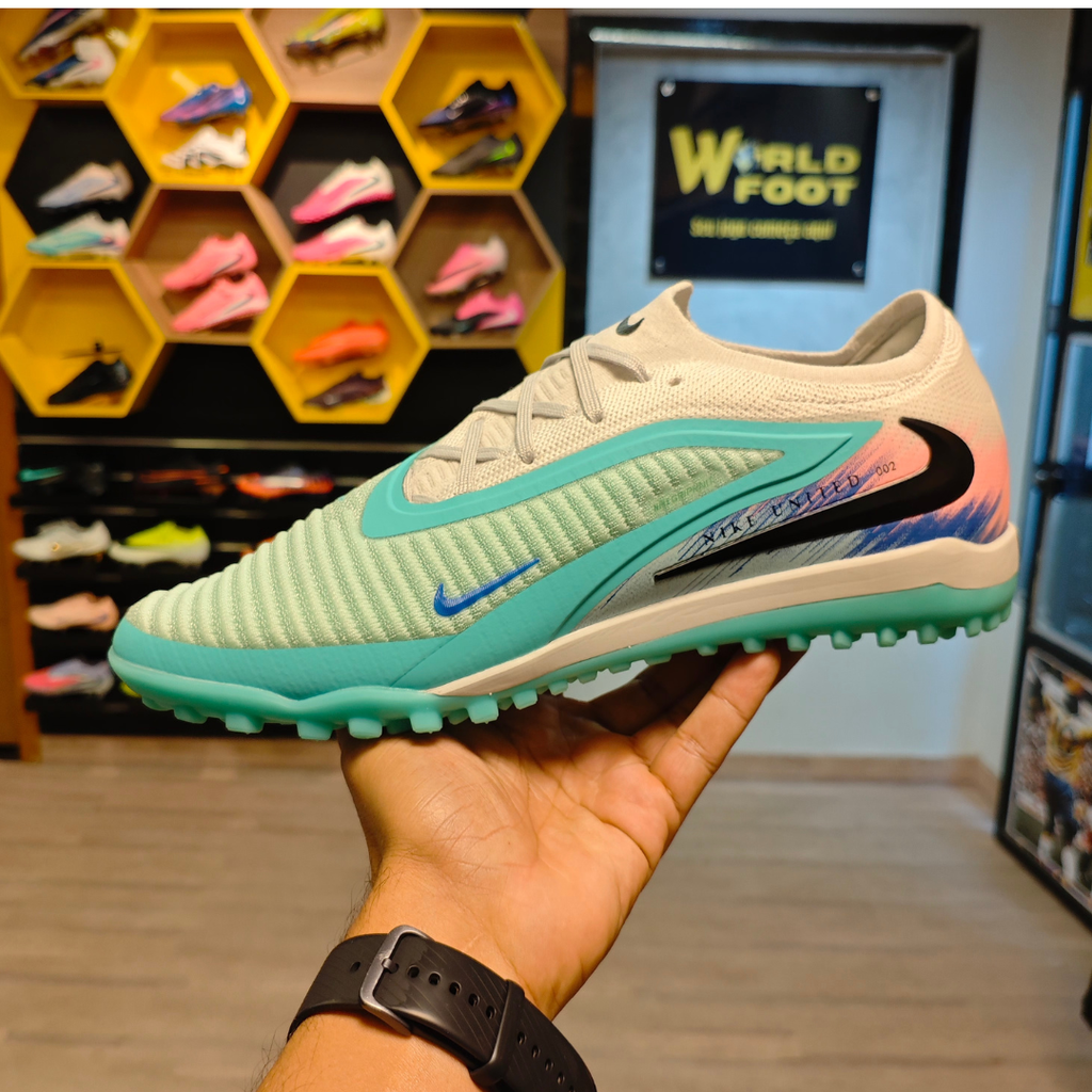 CHUTEIRA SOCIETY NIKE PHANTOM 6 UNITED PACK TF ELITE