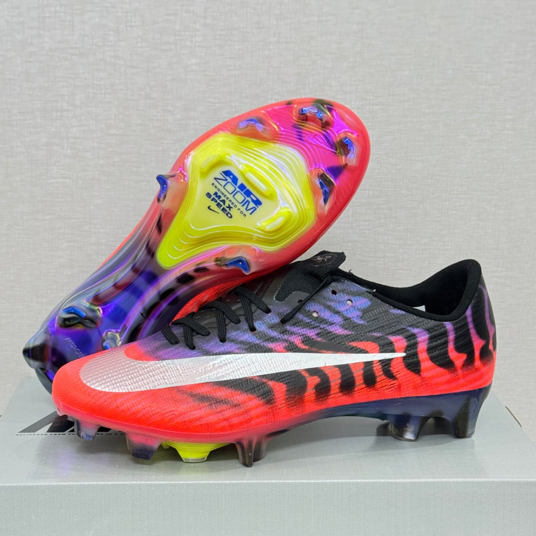 Chuteira de Campo Nike Mercurial Superfly 11 Scorpions FG Elite